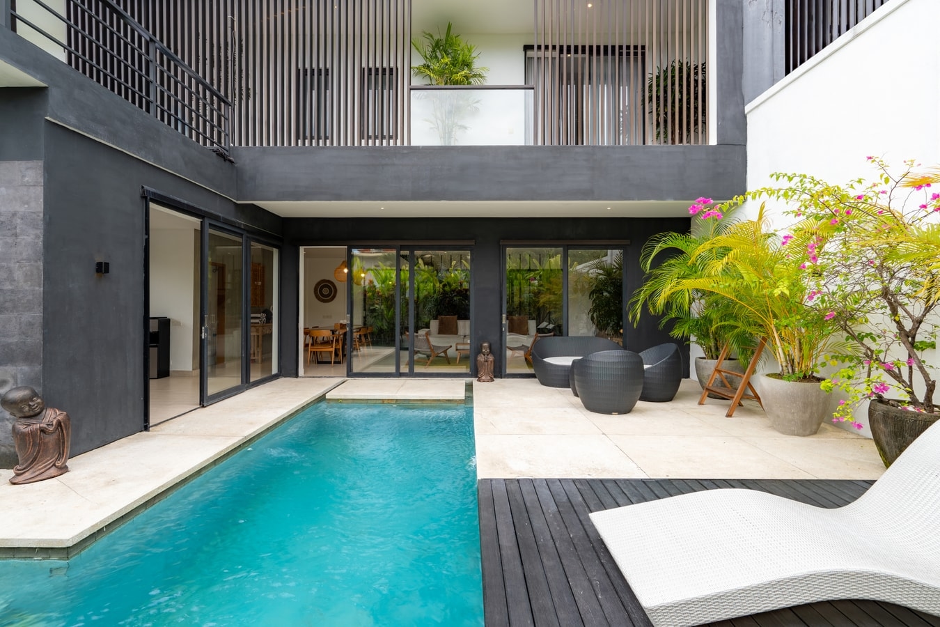 Joy - 3BR Villa with Pool and Rooftop, Canggu