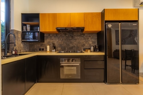Luxe 3BR Berawa | Pool | Near Beach & Top Cafés