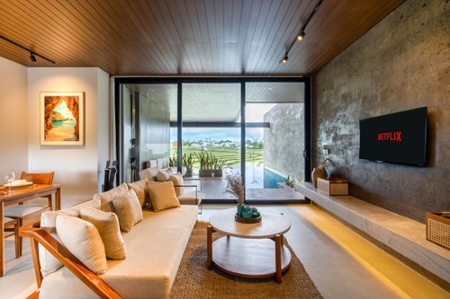 Auraya - 3BR Villa with Paddy View Pool, Canggu