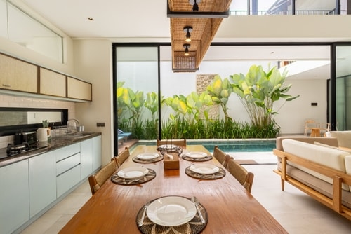 Nivassa - 3BR Villa with Pool, Near Berawa Beach
