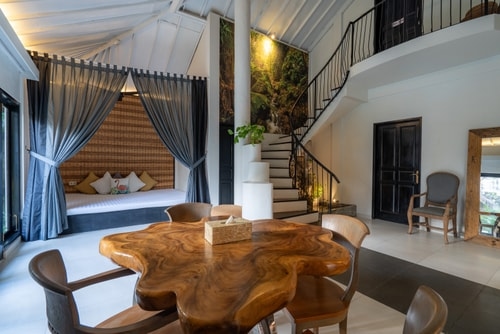 Aliya Villa - 2 Bedroom Villa with Pool, Seminyak