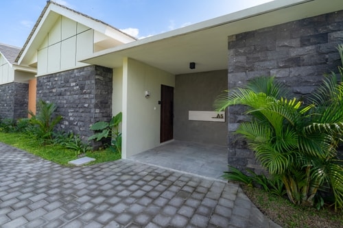D'Pavilion A5 - 3 Bedroom Villa with Pool, Seseh