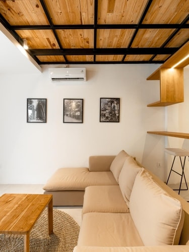 Tropical 1BR Loft with Shared Pool in Berawa