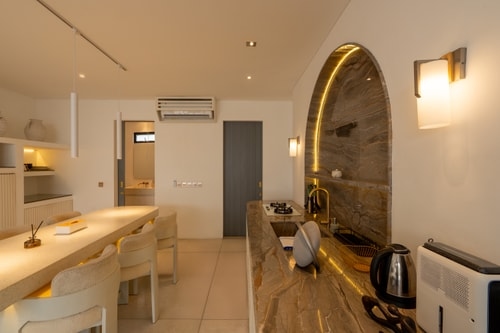 1BR High Class Lofts w/ Private Pool | Pererenan