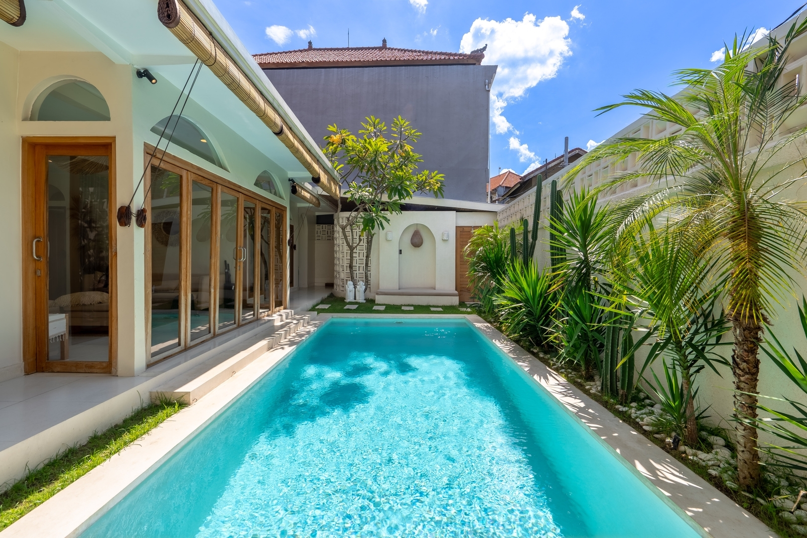 2BR Prime Location Umalas Villa | Pool, Near Cafés