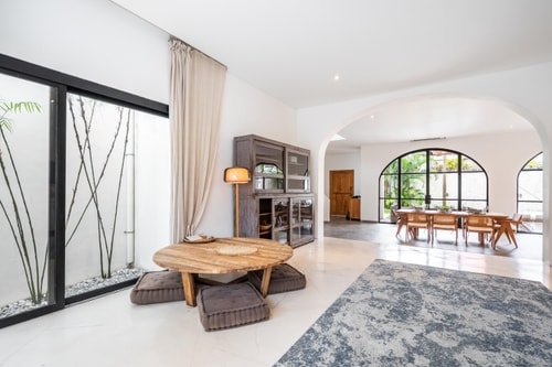 Bianca Villa - 4 Bedroom with Pool Table, Canggu