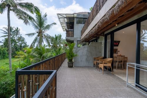 One Bedroom Suites - Paddy View