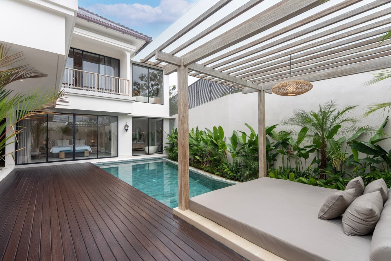 Deneva 10 - 3 Bedroom Villa with Pool, Canggu