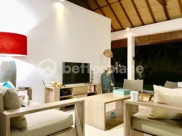 Elegant Family-Friendly 3-Bedroom Villa in Canggu Padonan with En-Suite Bedrooms, Beautiful Pool & Exceptional Garden Setting