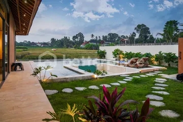 Tranquil Tropical Retreat: Fully Furnished 3-Bedroom Villa with Rice Field Views in Ubud, Bali – Ideal for Serene Living or Investment