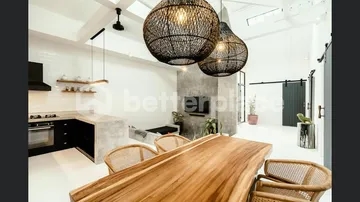 Impressive 2-Bedroom Villa in Canggu – Minimalist Design and Prime Location Near Berawa Beach and Canggu’s Hotspots