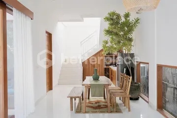 A Hidden Sanctuary in Echo Beach Featuring a Beautifully Curated 3-Bedroom Luxury Villa with Private Pool and Sophisticated Island Charm