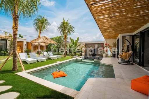 Modern and Spacious 4 Bedroom Villa in Kerobokan Area