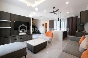 Exclusive Opportunity: Leasehold 3-Bed Villa in Bali with Breathtaking Views of the River and surrounding Rice fields