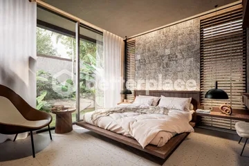 Modern Industrial Villa in Tranquil Kedungu – 3 Bedrooms Walking Distance To The Beach