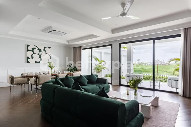 4 Bedroom Modern Villa in Babakan, Prime Location for Yearly Rental
