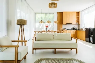 Kesempatan Investasi Vila Kontemporer 2 Kamar Tidur Berperabot di Ubud