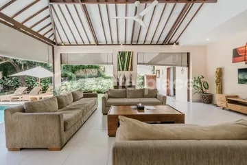Spacious Family Villa in Prime Seminyak – 4 Bedrooms with Large Pool and Walking Distance Lifestyle