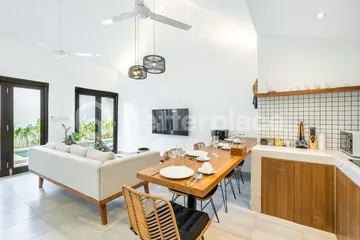 Modern and Newly Renovated 3 Bedroom Villa in Echo Beach Area For Yearly Rental