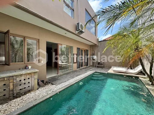 Tranquil Umalas Retreat with Room to Grow — Two Bedrooms Plus Versatile Studio, Ideal for Families or Couples