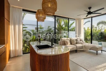 Modern 1 Bedroom Villa in Seseh – Steps from the Beach