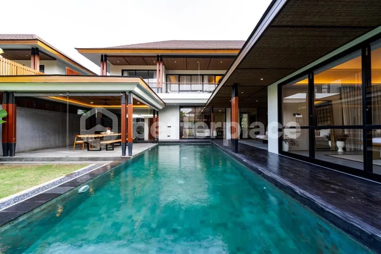 Luxury Meets Comfort in This Contemporary Jimbaran 4-Bed Villa Featuring Spacious Interiors, Resort Amenities, and an Unbeatable Coastal Lifestyle