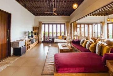Invest in Paradise: Prime Family 7-Bed Freehold Villa with 360-Degree Ocean Views in Bali