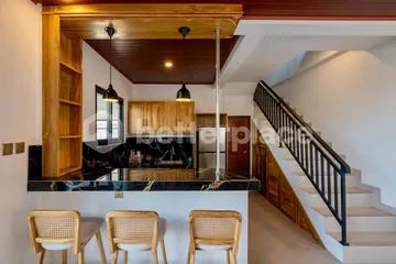 Villa Modern Ricefield View di Tumbak Bayuh – Sewa Tahunan 2 Kamar Tidur yang Elegan