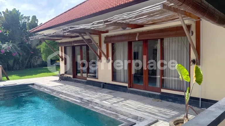 Your Bali Oasis: Spacious Villa with Private Pool in the Heart of Canggu – Berawa