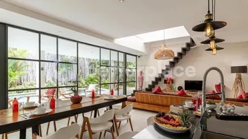 Your Private Sanctuary in Seminyak : Steps from Bali’s Best Dining, Shopping & Nightlife