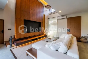 Luxury Meets Comfort in This Contemporary Jimbaran 4-Bed Villa Featuring Spacious Interiors, Resort Amenities, and an Unbeatable Coastal Lifestyle