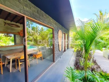 Your Peaceful Bali Sanctuary Awaits: Stylish 3-Bedroom Villa in Kemenuh with Tropical Garden and Private Swimming Pool