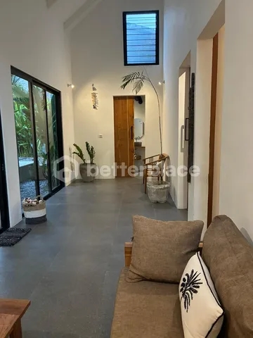Modern Minimalist 2-Bedroom Villa in Canggu – Prime Location Near Berawa Beach for Yearly Rental