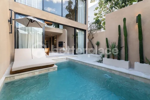 Stylish 1 Bedroom Townhouse in Bingin, Premium Location and Investment Opportunity
