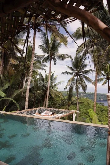 A Thriving Bungalow Resort with Endless Expansion Potential in the Heart of Nusa Penida
