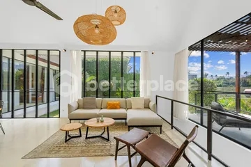 3 Bedroom Villa in Berawa’s Heart For Yearly Rental