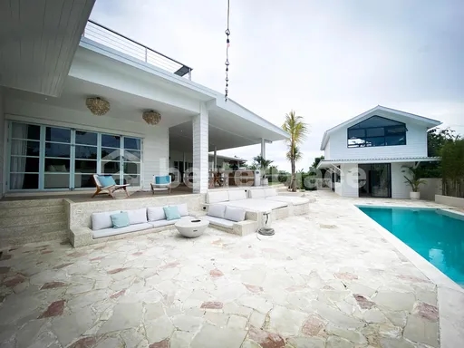 Modern Designer Brand New 4 Bedroom Villa + Private Studio in Pecatu For Yearly Rental