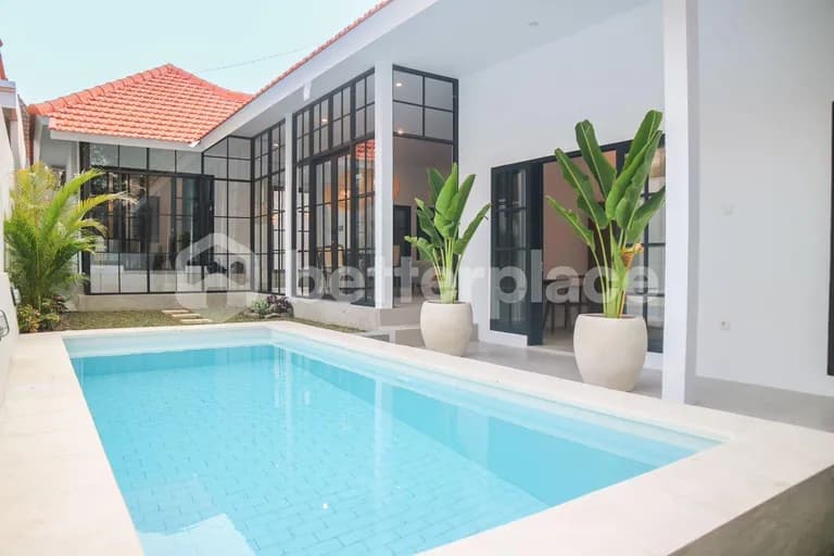 Refined Bali Living – Fully Furnished 3-Bedroom Villa with Modern Finishes in Prestigious Padang Linjong
