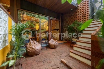 Experience the Perfect Coastal Lifestyle in This CHARMING LOFT – A Peaceful Home Near Nunggalan Beach and Bukit's Best Cafés