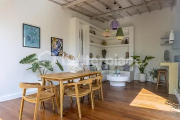 Spacious 5-Bedroom Guesthouse in Canggu – Kayu Tulang