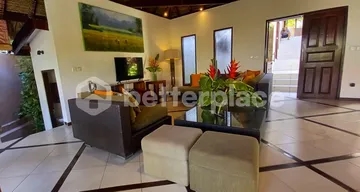 A Hidden Gem in Canggu – Stunning Tropical 3-Bed Villa with Open Living Pavilion, Enchanting Garden, and Timeless Balinese Soul