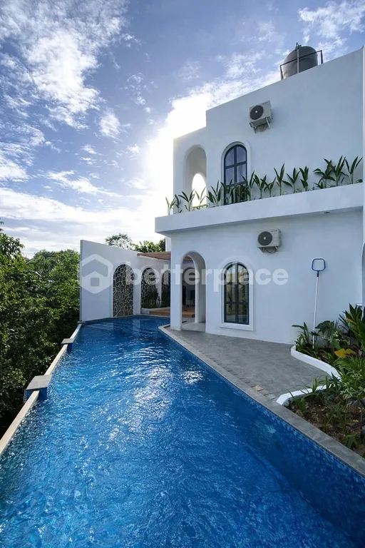 Luxurious Living in Bali: Your Private Infinity Pool Leasehold 3-Bed Villa with Ricefield View Awaits
