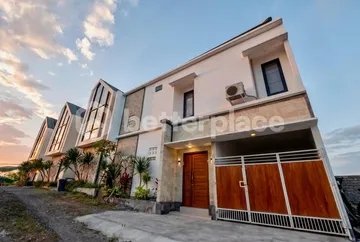 Villa Modern Ricefield View di Tumbak Bayuh – Sewa Tahunan 2 Kamar Tidur yang Elegan