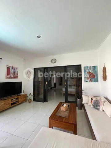 Charming Modern Villa for Yearly Rental in Kerobokan – A Private 3-Bedroom Sanctuary with Pool Close to Dining, Markets, and Recreation Facilities
