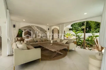 Interconnected Dual Villas with Private Pools in a Quiet Ungasan Enclave