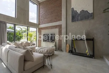 Discover a Haven of Tranquility: 4 Bedrooms Villa with Pool and Ricefield View in Berawa, Canggu – Short Walk to Berawa Beach