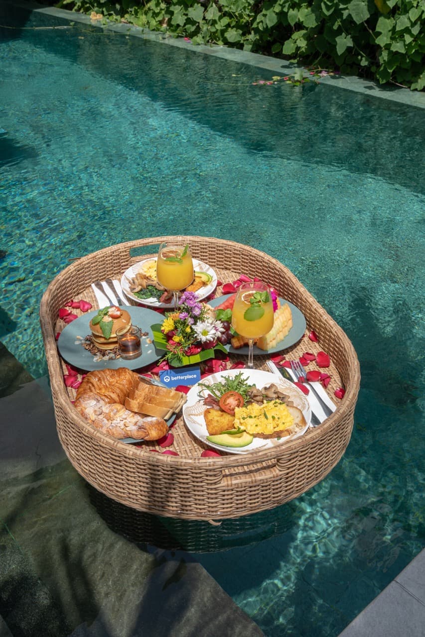 Rental Floating Tray