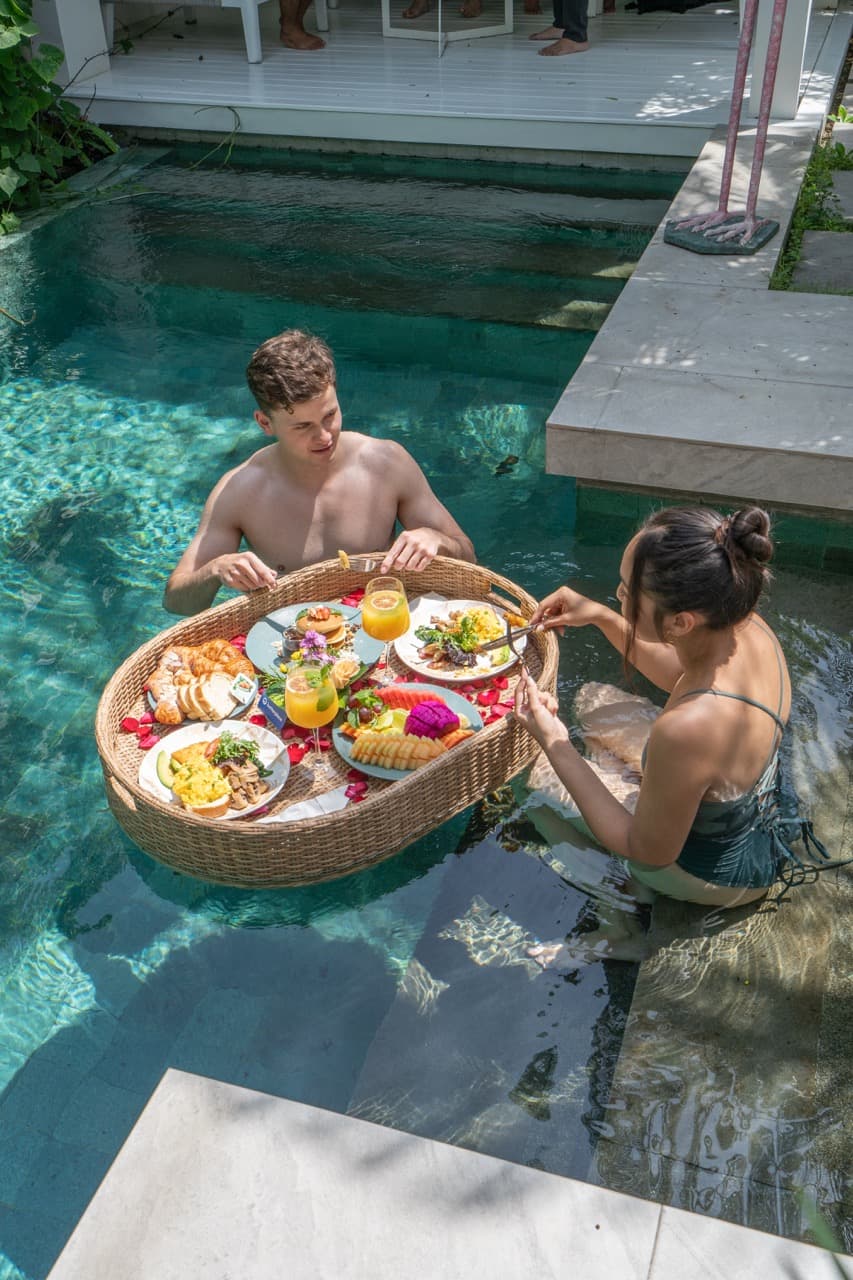 Rental Floating Tray - Image 4