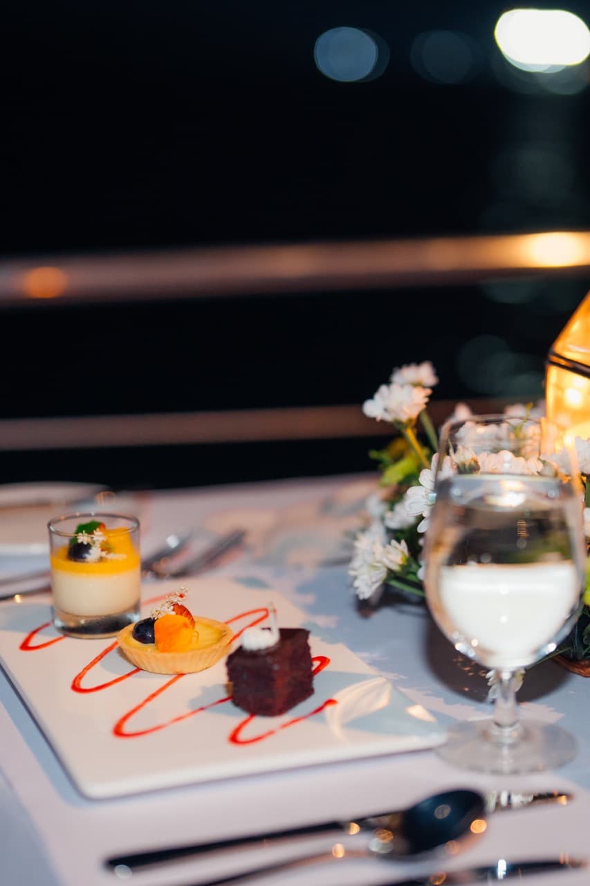 BH Aristocat Dinner - Image 8
