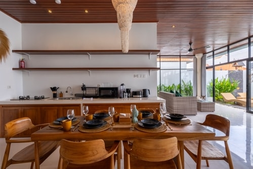 Arizona Villa - 3 Bedroom Villa with Pool, Seseh